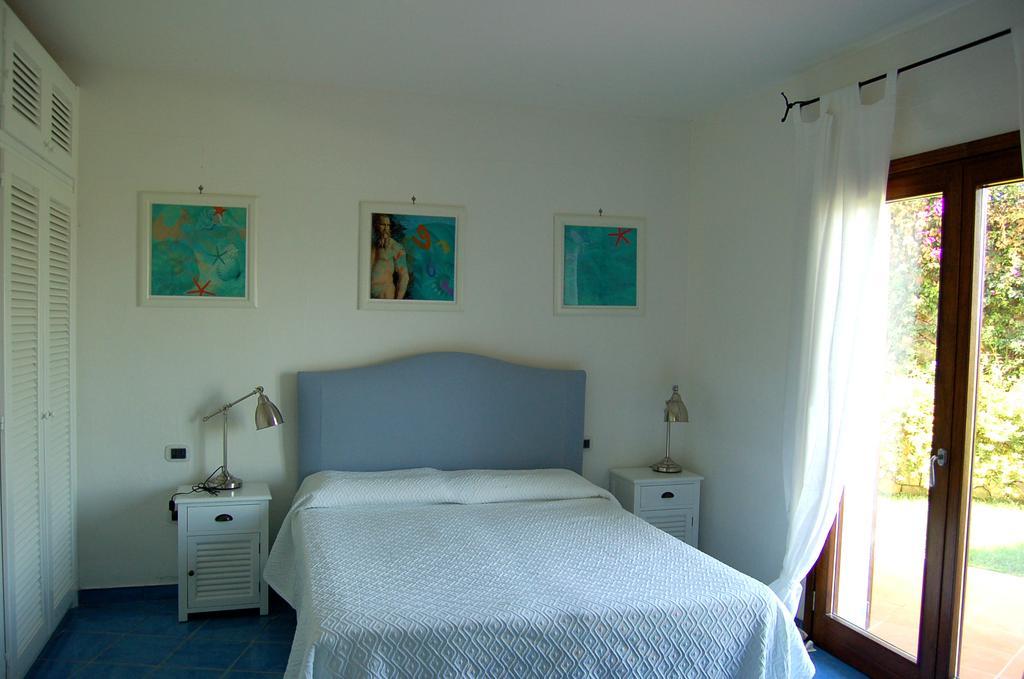 Villa Smeralda パラーウ 部屋 写真